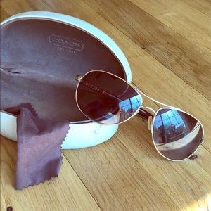 COACH • Allegra Sand Aviator Sunglasses • Gold/Brn